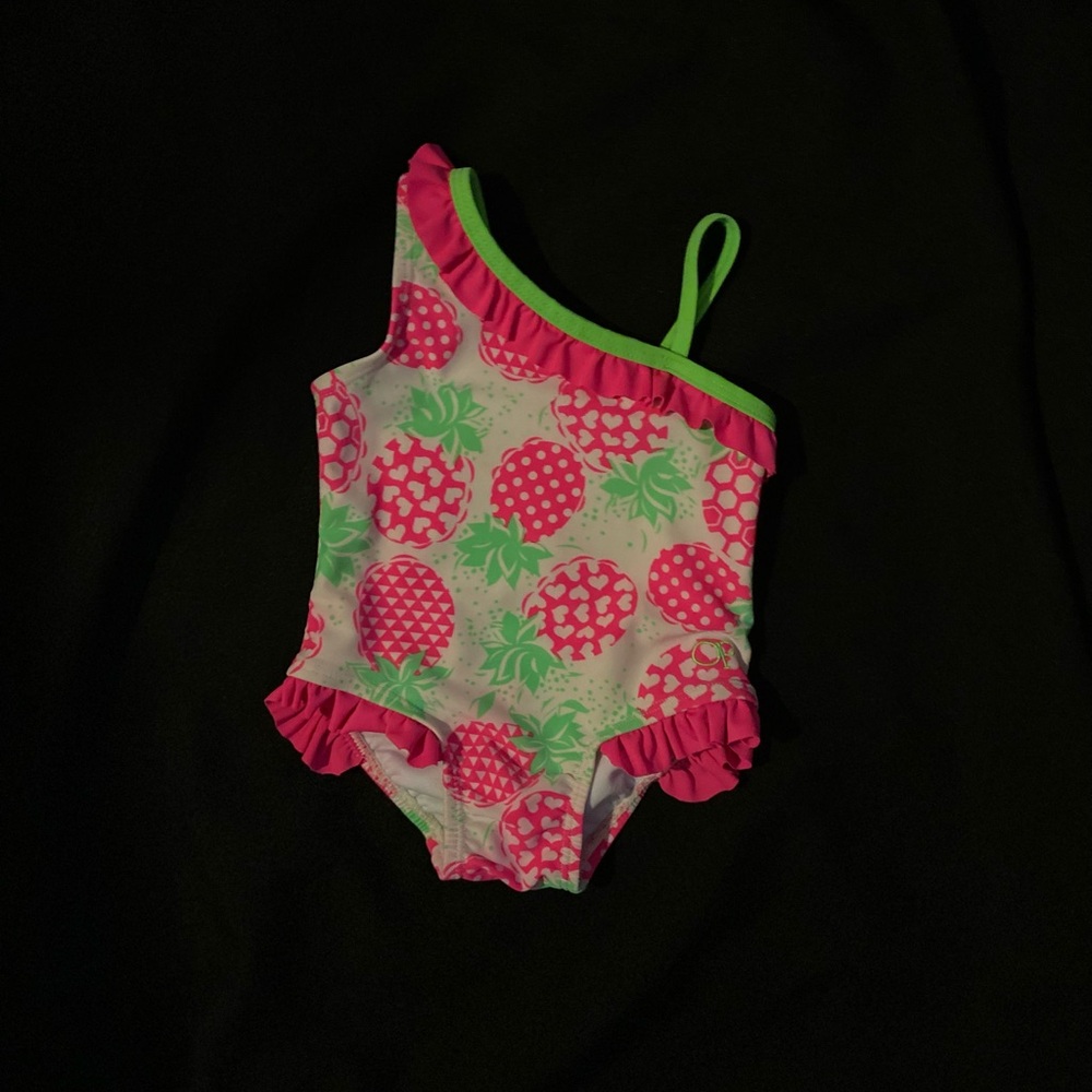 Swim suit - Picture 2 of 5